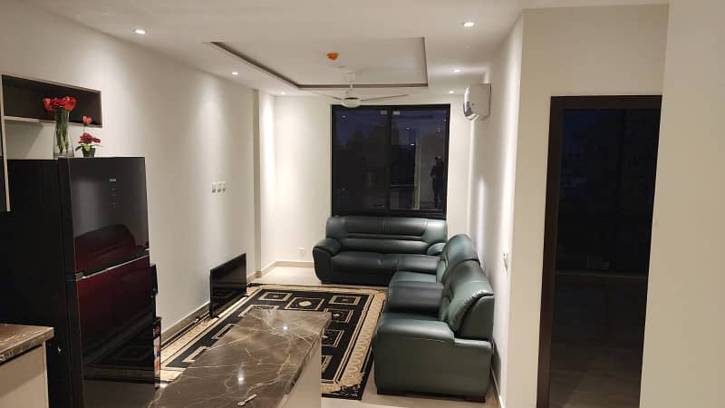 1-Bed Furnished Flat with Guest Room for Rent in Gulberg, Lahore 1