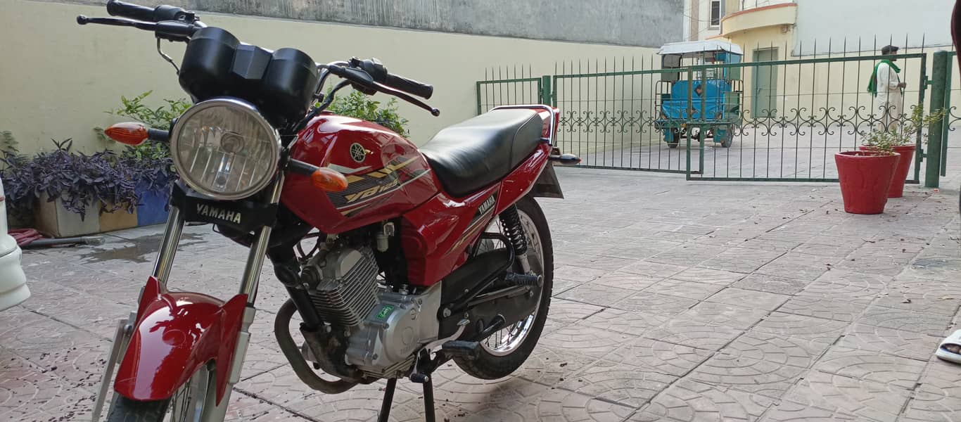 Yamaha YB 125Z 2022 3