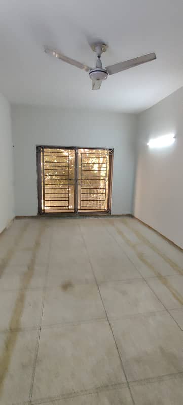 Complete Full house 10 Marla for rent in Faisal town C block 10