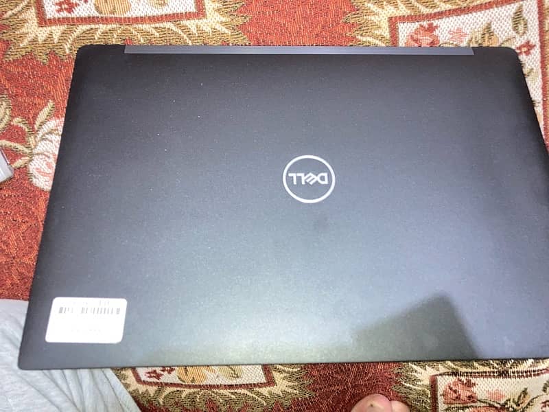 Core i5 8 generation Latitude 7390 3