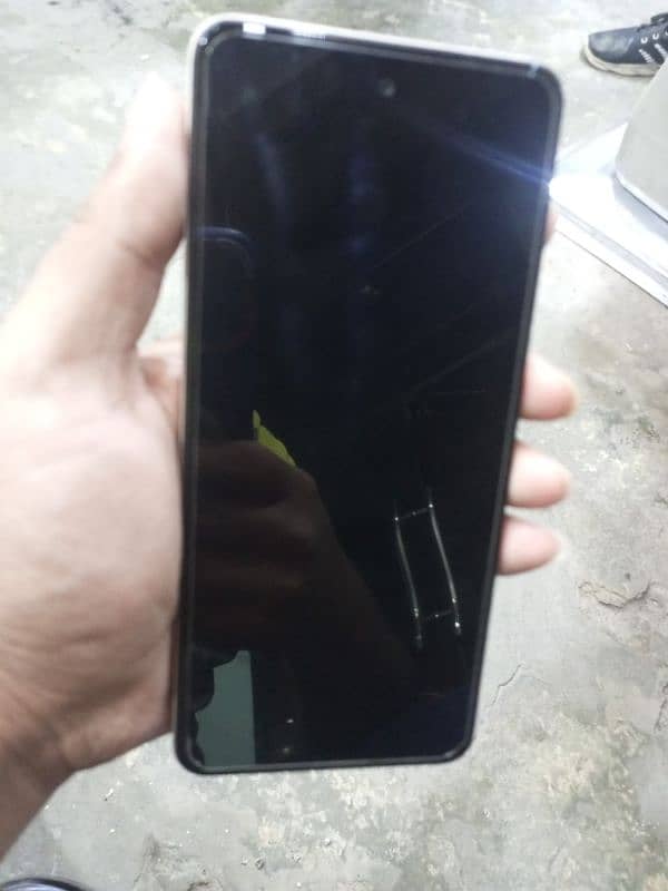 infinix smart 8 pro 8+128 4