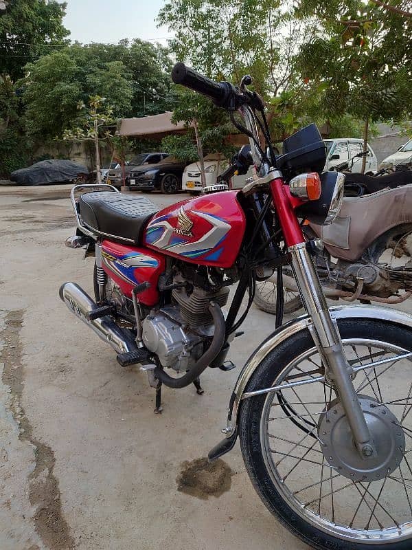 Honda 125 mint condition 5