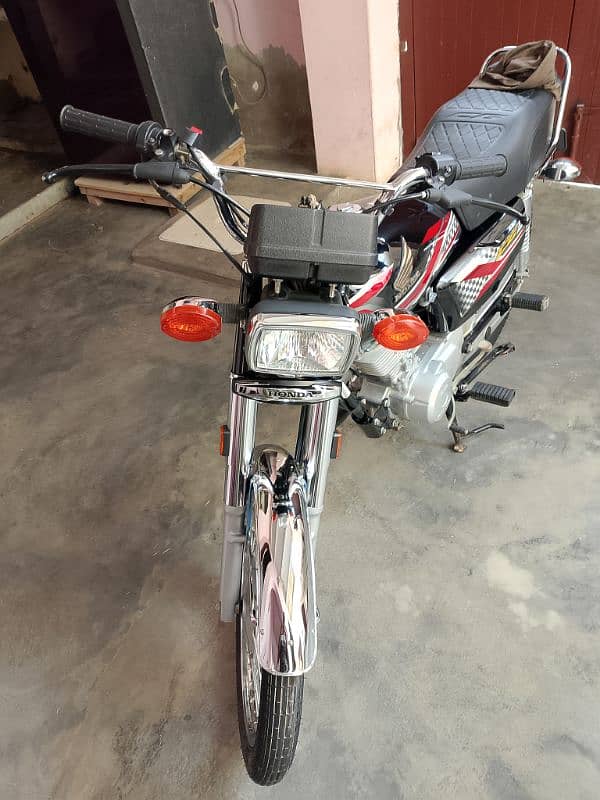 Honda CG-125 2024 5