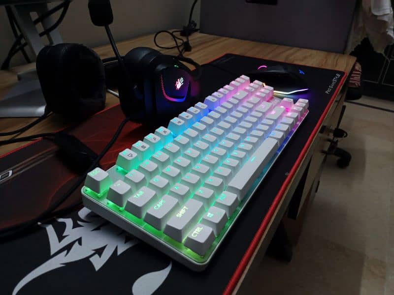 GameStop GS200 Mechanical RGB Keyboard 0