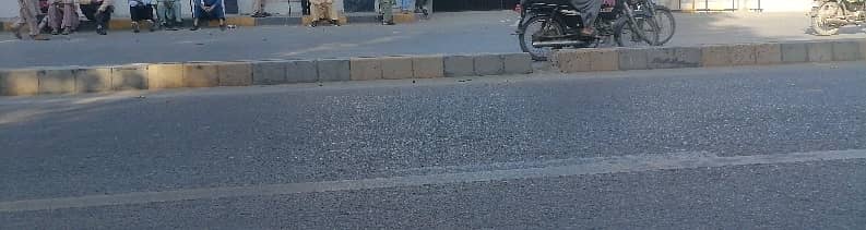 155sq. Yds Behind Dollman Mall Tariq Road PECHS Block 3 4