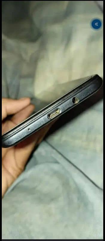 infinix hot 11 play 4 64 good condition urgant sala. 3