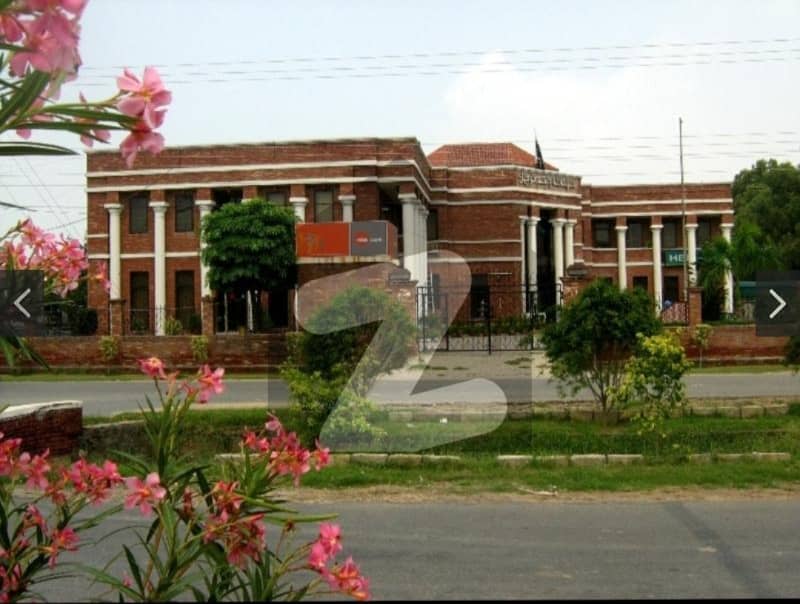 10 Marla Residential Plot Is Available For Sale In Wapda Town Phase 1 Block F2 Lahore 0