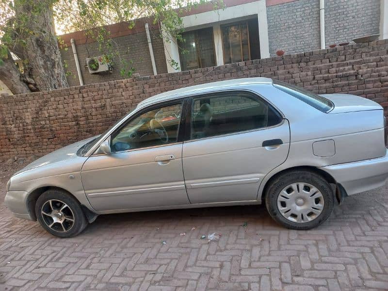 Suzuki Baleno 2004 3