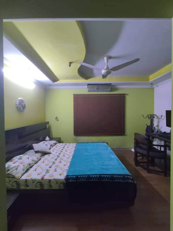 NFC Facing Park 1 Kanal Corner House For Sale 9