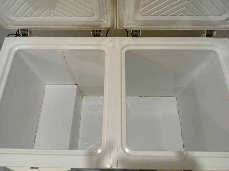 D freezer of waves for sale 1