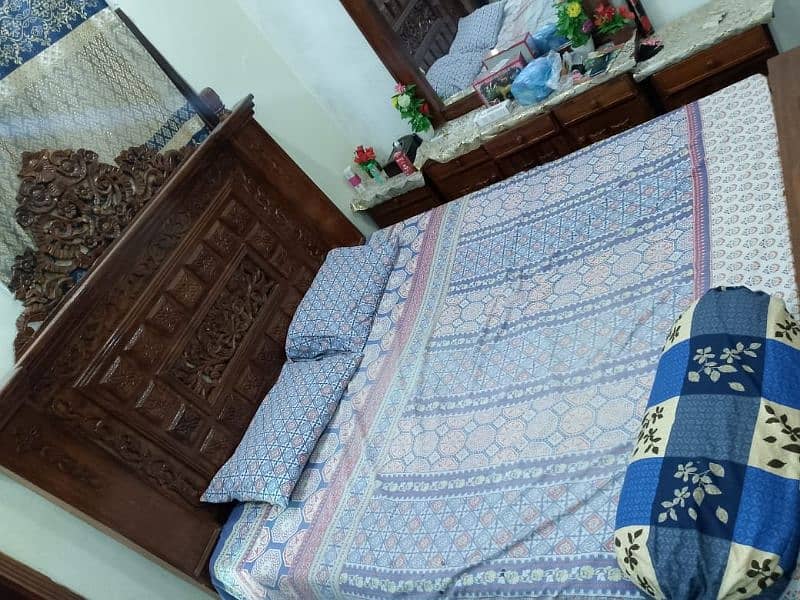 bed set almari sohkes singar meez 6