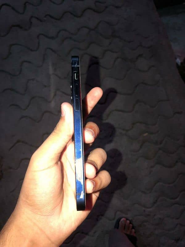 iphone 12 jv 64 gb condition 10/10 5