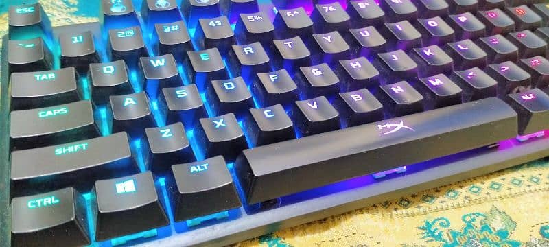 HYPER X ALLOY AQUA SWITCHES 1