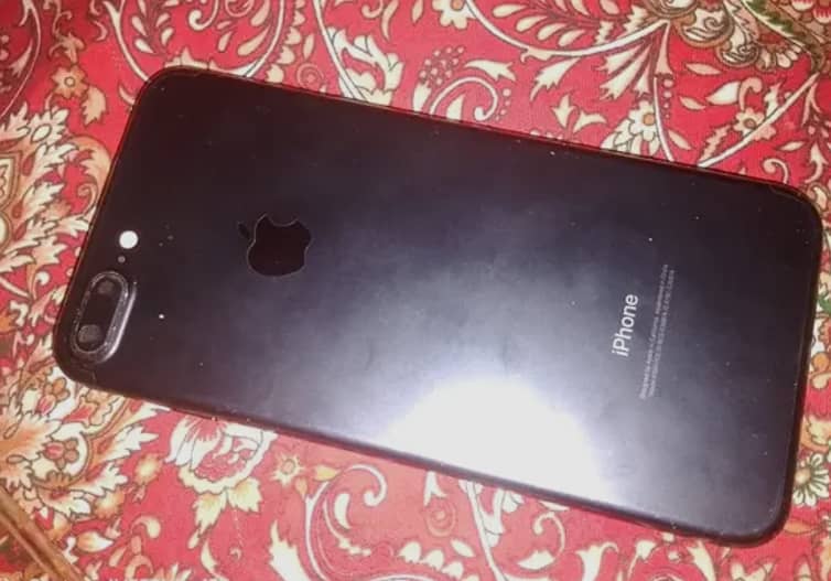 Iphone 7 In Good Condition | Excellent Performance 0