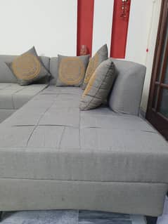 7 Seater L Shape Sofa Set Brand New / New designs