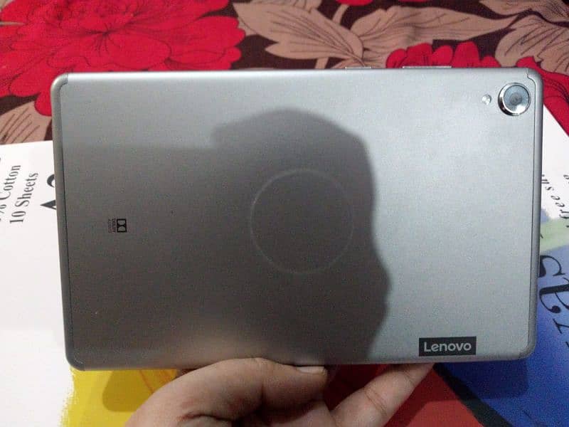 M8 Lenovo tablet 4/64 6