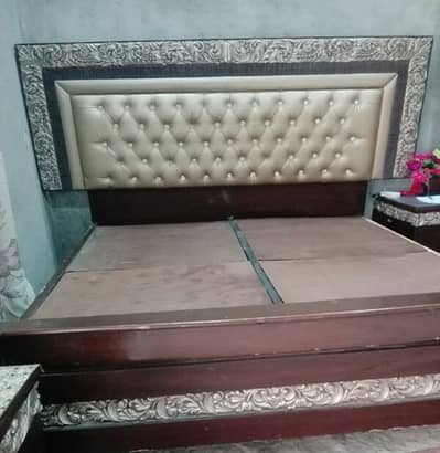 Bed. king size