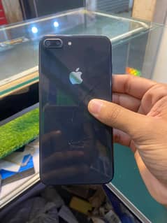 iPhone 8 Plus    whatsapp (03219072006)