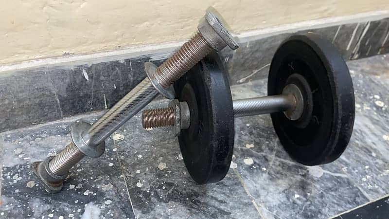 HOME GYM EQUIPMENT 0