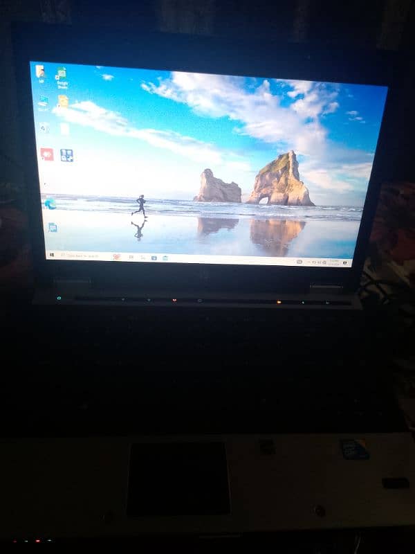 HP laptop like new 4