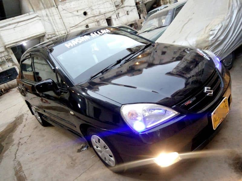 SUZUKI LIANA 1ST OWNER APNA ENGINE BLACK COLOR IN MINT CONDITION URG S 1