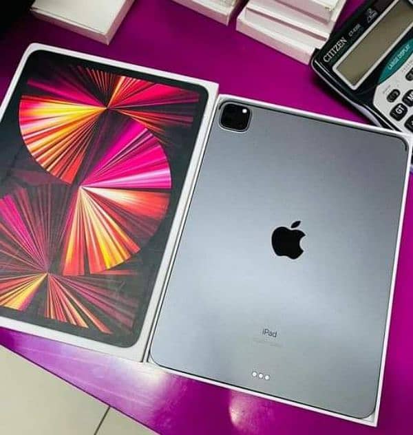 ipad Pro m1 For Sale 03439277208 Contact me on WhatsApp 0