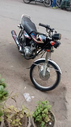 Honda CG 125 for sale RS 107000//03207445343