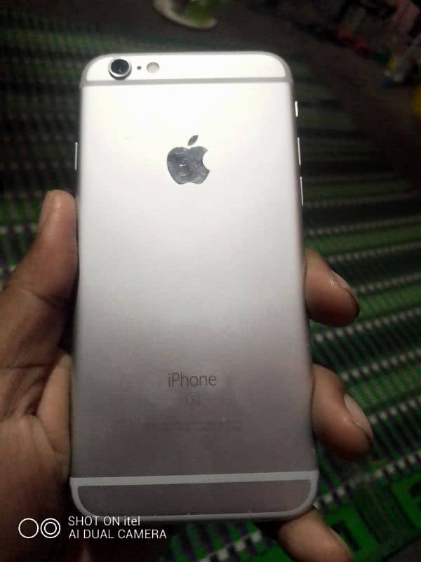 iphun6s saaf piece ha LCD ma 2 black dots Han baqi all OK ha. pTA prove 0