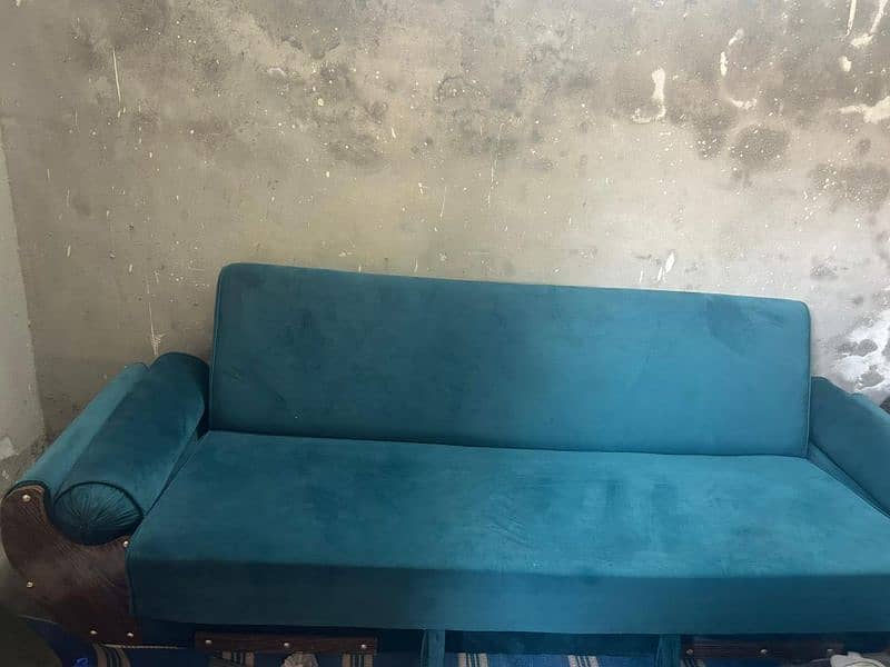 sofa for urgently sale 2