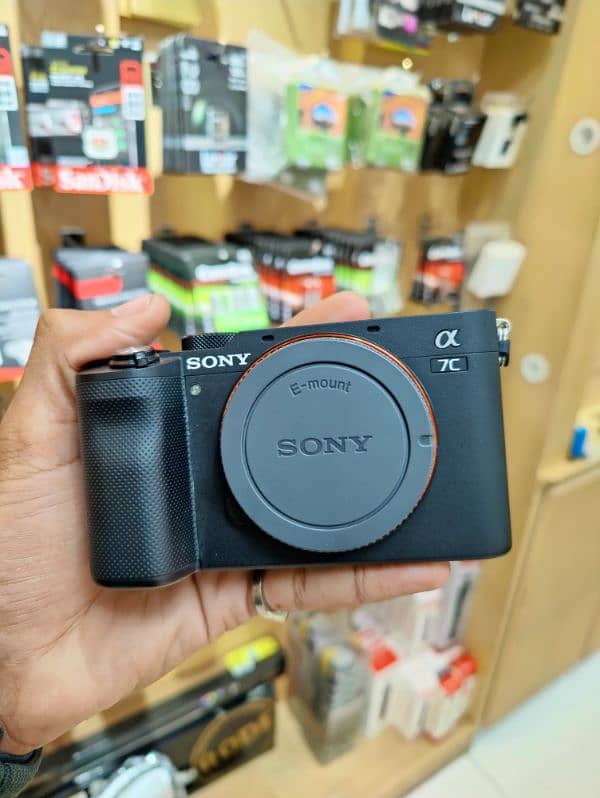 SONY A7 C BODY Complete Box 1