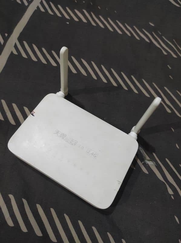 Huawei WiFi Branded Internet WiFi Router 0