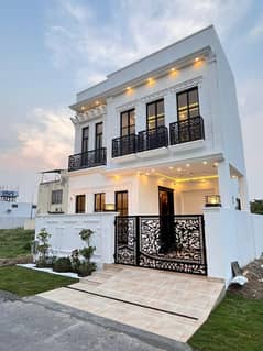 3 Years Installment Plan Luxury House For Sale Located In Park View City Lahore