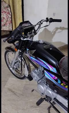 Honda cd 70 brand new condition exchange possiblle self start 125