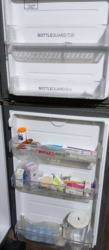 Haier fridge double door in 100% Good condition 1