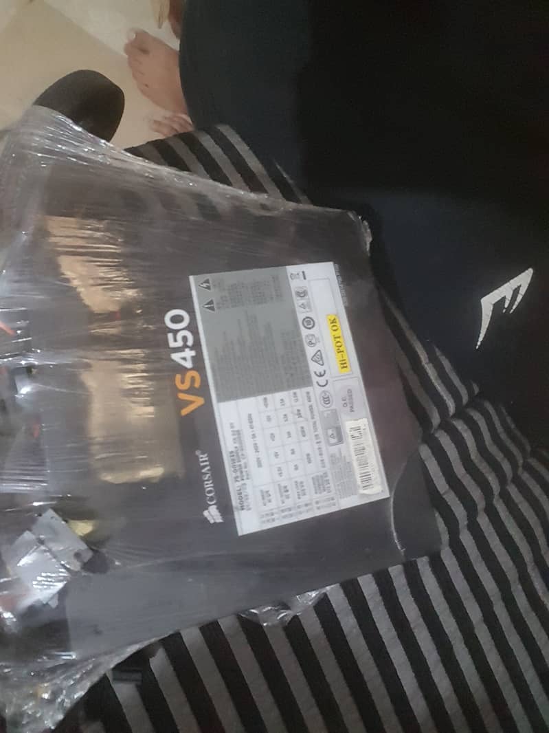 Crosair vs 450 80 plus sealed power supply selling because of upgrade 1