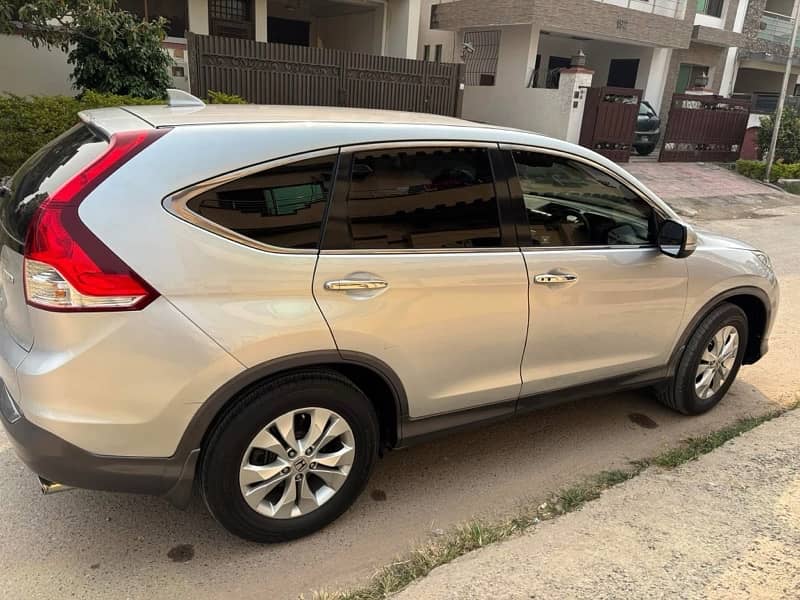 Honda CR-V 2012 G- Leather Package 2.4L - AWD 18