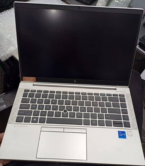 HP EliteBook 840 G8, corei5 11th generation laptop 3