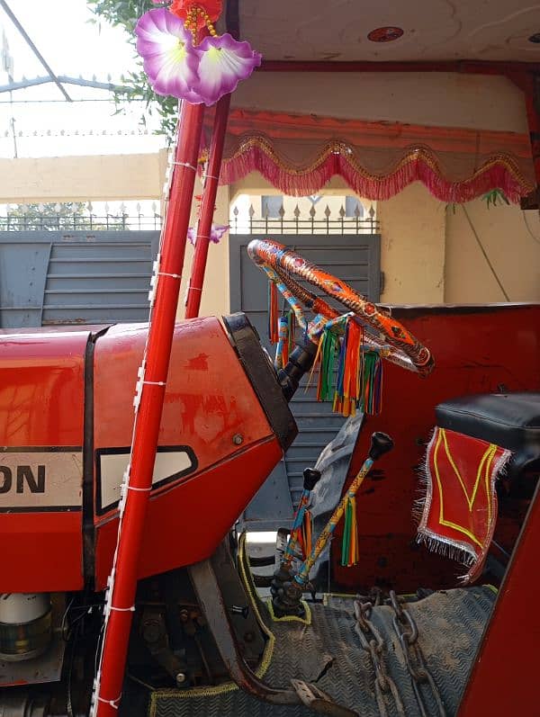 Massey Ferguson 375 5