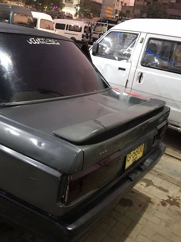 Nissan Sunny 1988 15