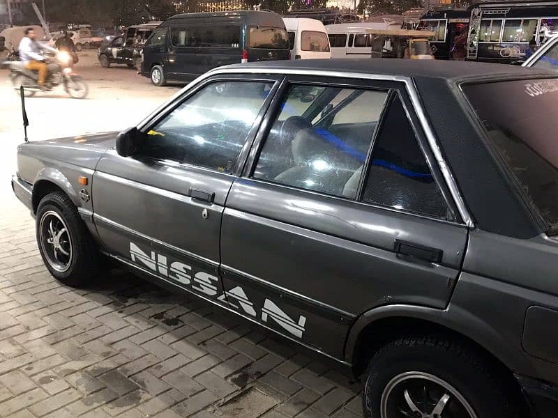 Nissan Sunny 1988 17