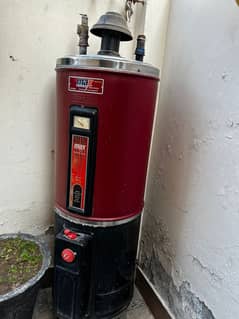 MAX Geyser 25 gallon