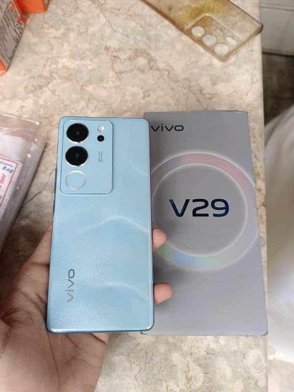 Vivo V29 12+8 Ram 256Gp 2