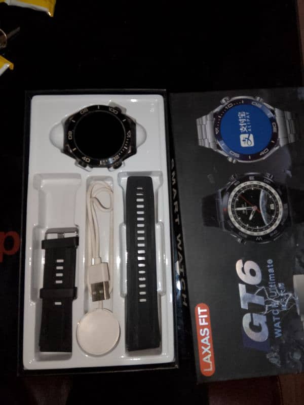 GT6 smart watch good condition smote use 1