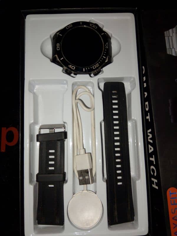 GT6 smart watch good condition smote use 3