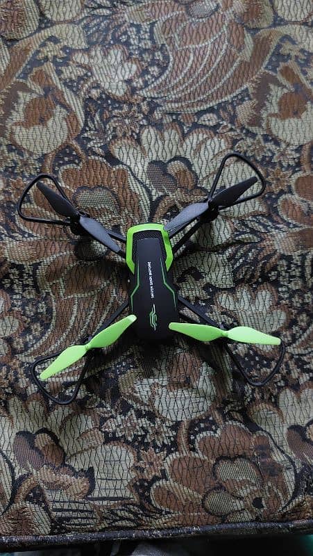 Sky Viper drone 0