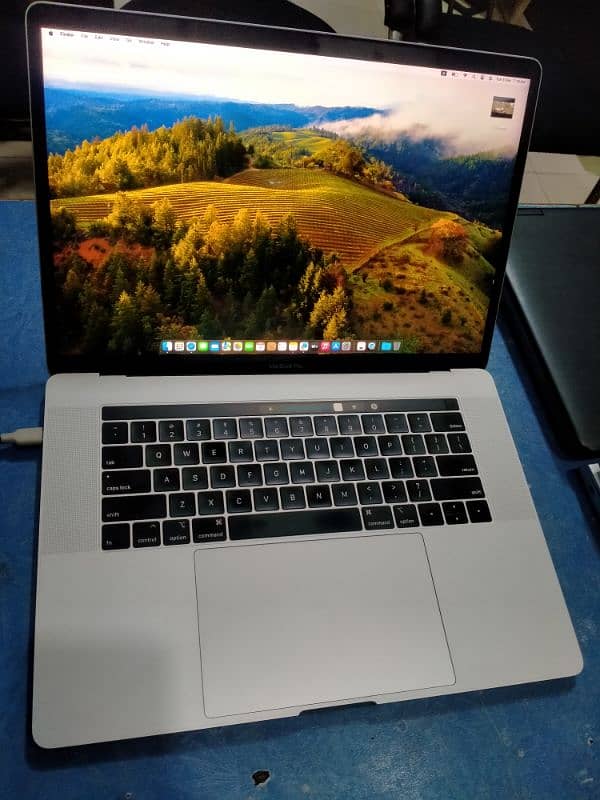 Unbelievable Price Apple MacBook Pro 2019 15" 32/512 0