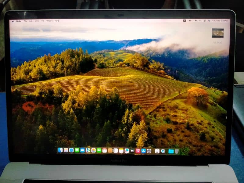 Unbelievable Price Apple MacBook Pro 2019 15" 32/512 2