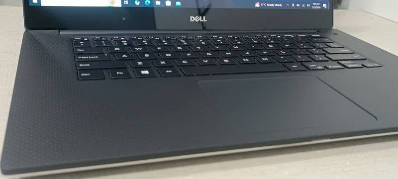 Dell XPS 15 9560 GTX 1050 4Gb GPU 4K Touch 4