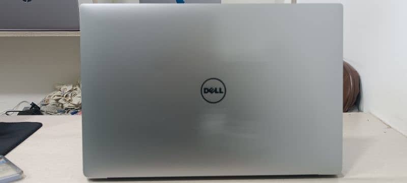 Dell XPS 15 9560 GTX 1050 4Gb GPU 4K Touch 5