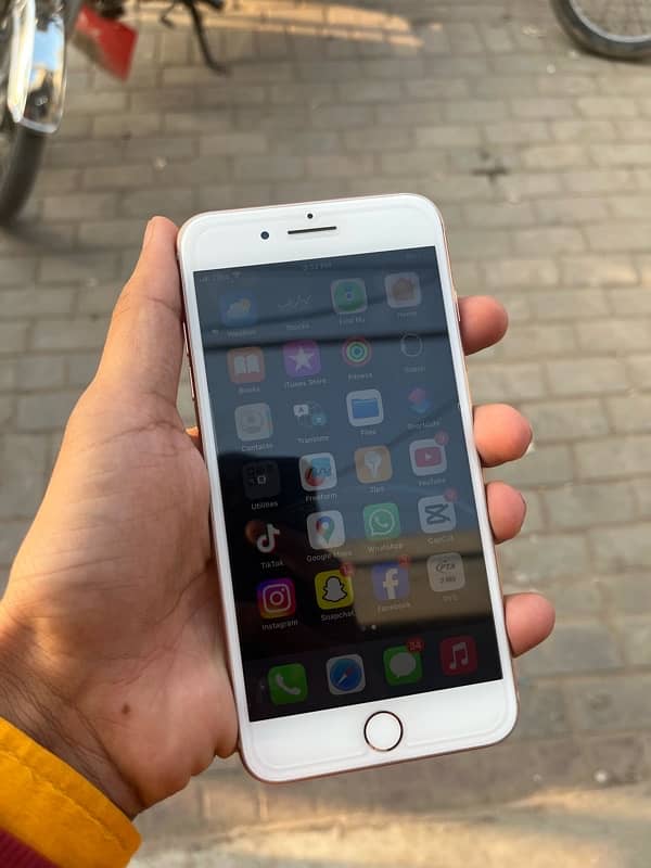 iphone 8plus 64 gb  pta approved 1